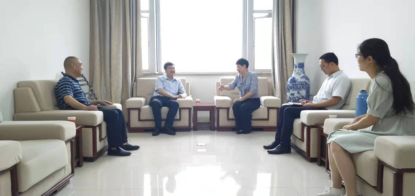 安庆市人大常委会主任周东明到民建市委会走访