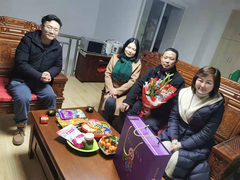 慰问会员骨干 浓浓真情关怀——民建安庆市宜秀区五支部新春走访慰问活动