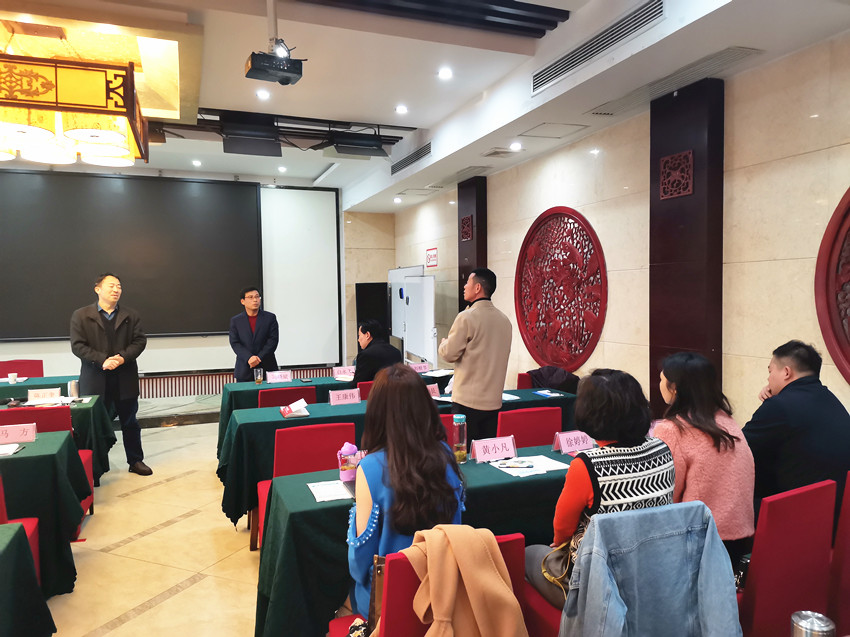 民建安庆市委举办参政议政工作培训会