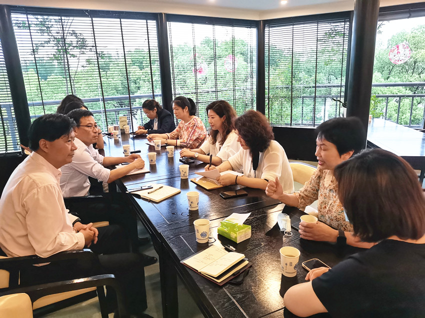 民建安庆市妇女工作委员会召开工作协调会