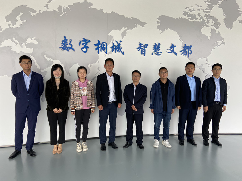 安庆民建和农工党赴桐城联合调研工业互联网