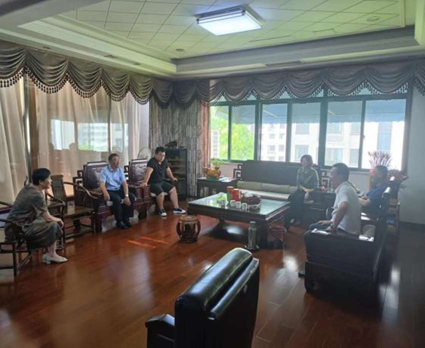 民建宜秀区委一支部开展走访会员活动