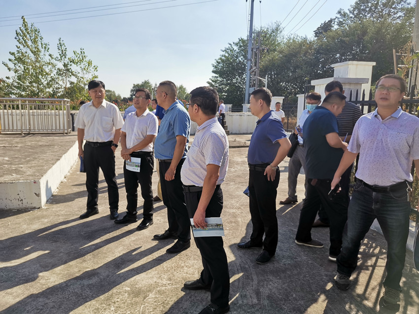 民建安庆市委会赴宿松县开展长江（安庆段） 生态环境?；っ裰骷喽焦ぷ鞯餮? /></span> 
</p>
<p class=