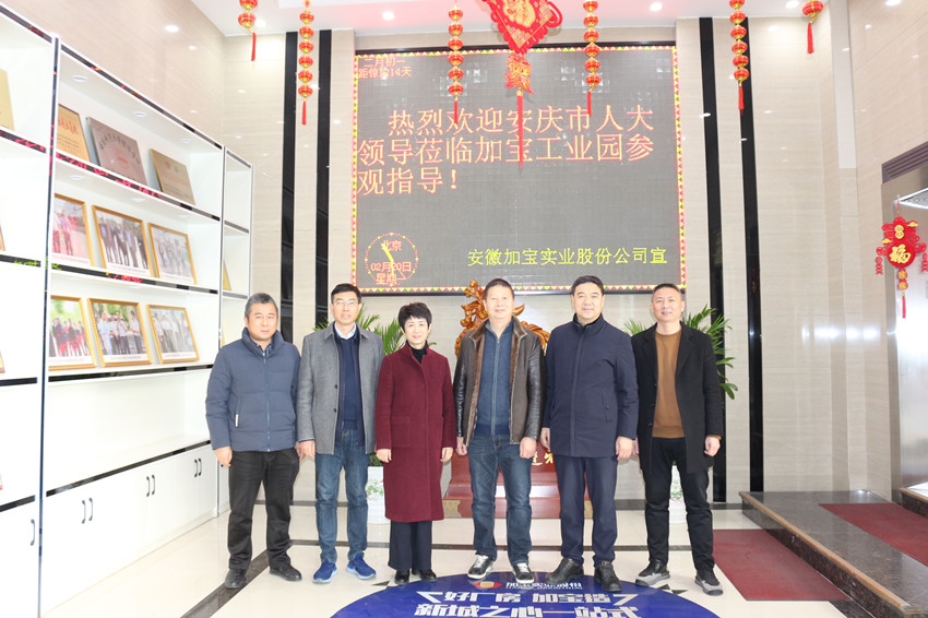 周东明深入民建会员企业开展“访企业、看代表、解难题、优环境”活动