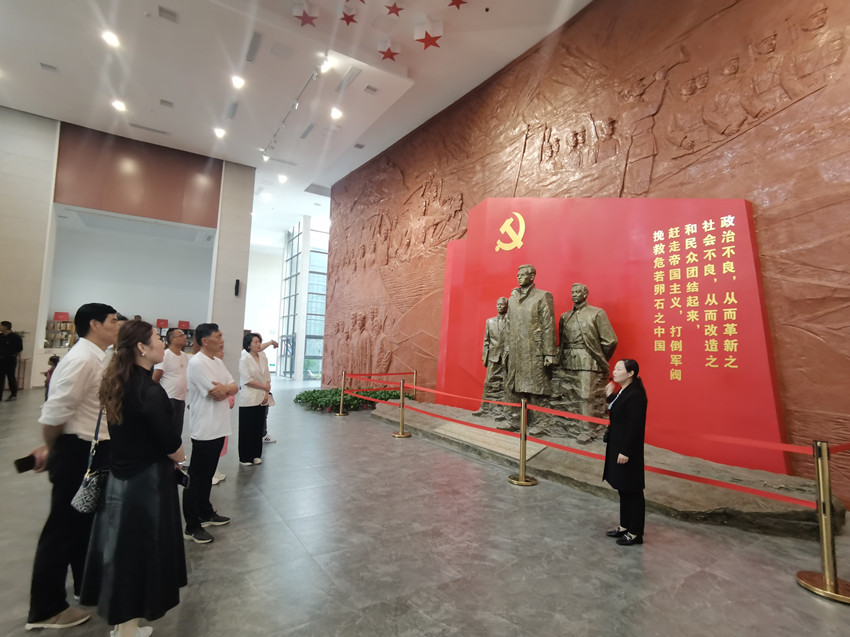 民建宜秀区委三支部开展“凝心铸魂强根基、团结奋进新征程”主题教育活动