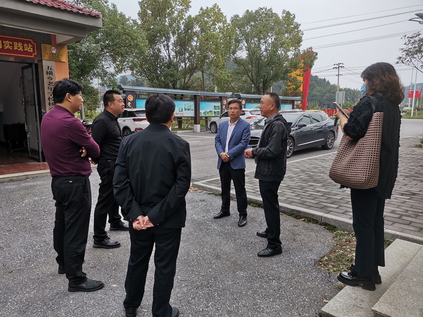 结对帮扶显真情  产业帮扶有实效