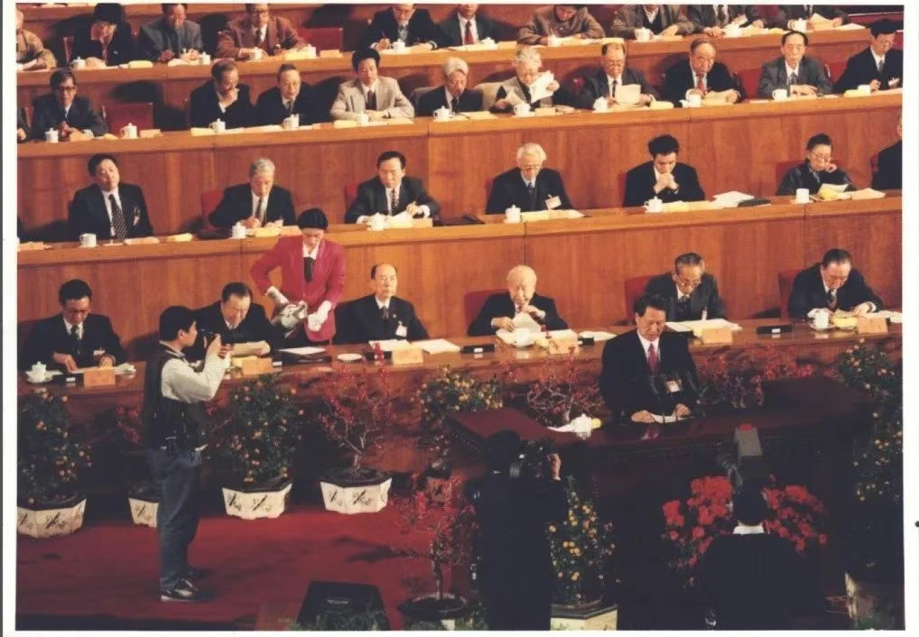 1今天，缅怀“中国风险投资之父”成思危