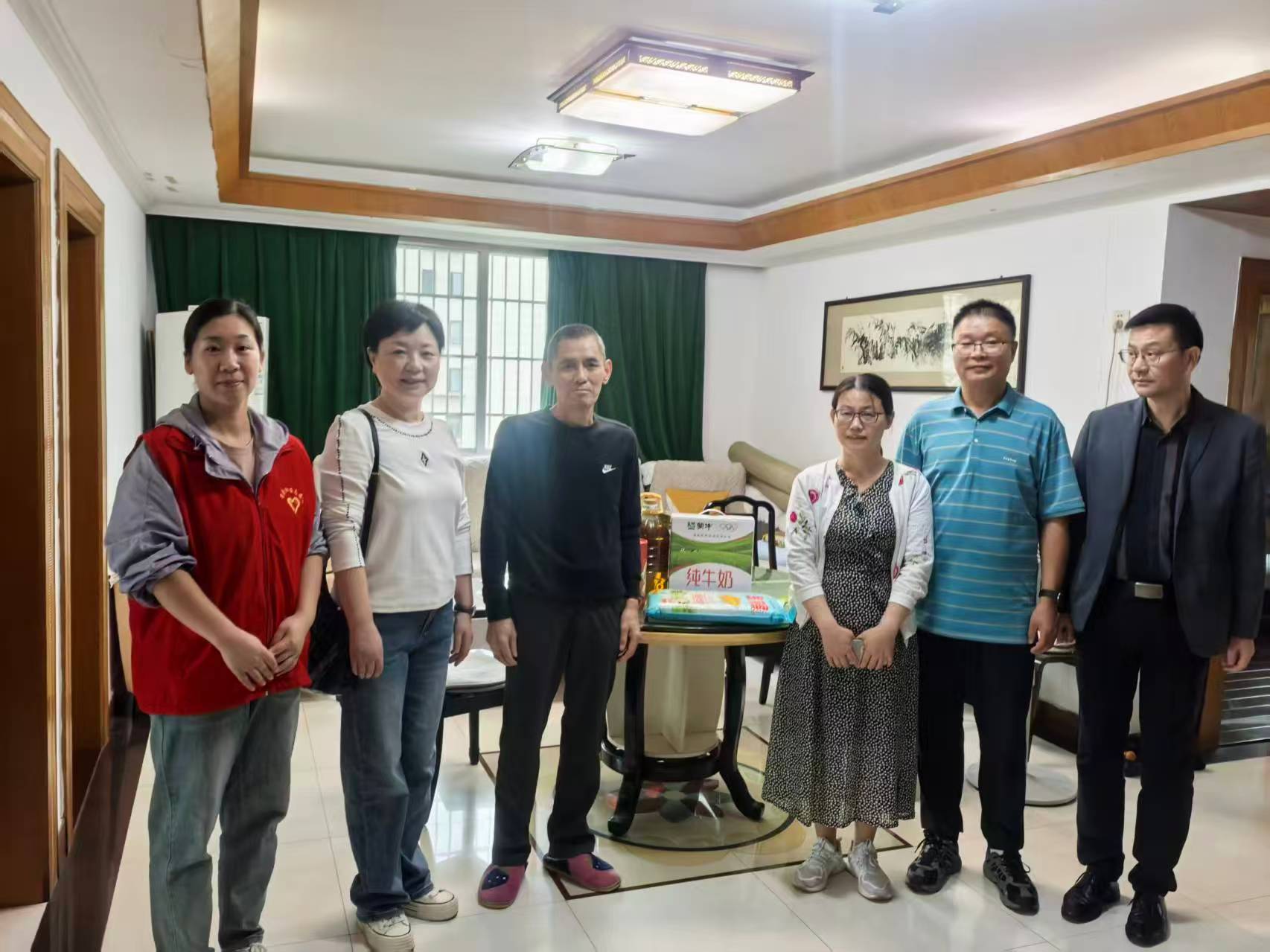 1759135243121986.jpg 7d6cc810b73ab29e01a20c4ae377f29.jpg